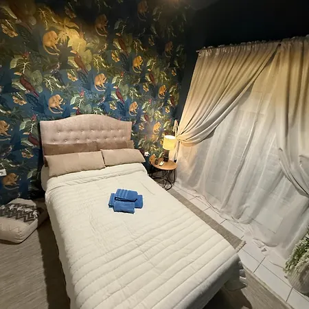 Rhodesia Apartament *